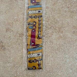 Stylish Chain Print Women's Scarf